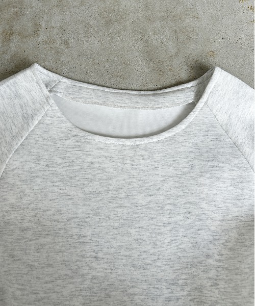 ad thie(アドティエ)の「ウエストギャザー ポンチプルオーバー(Tシャツ/カットソー・レディース・アイボリー/ブラック/オートミール・FREE)」の21枚目の写真