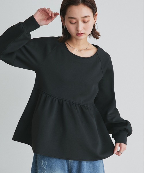 ad thie(アドティエ)の「ウエストギャザー ポンチプルオーバー(Tシャツ/カットソー・レディース・アイボリー/ブラック/オートミール・FREE)」の4枚目の写真