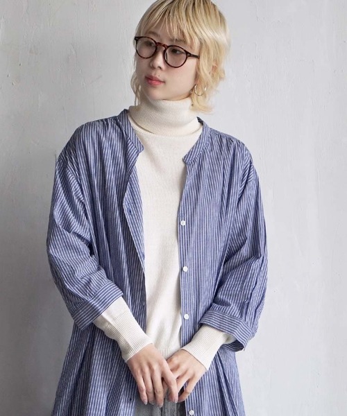 e-zakkamania stores(イーザッカマニアストアーズ)の「ストライプ柄 スキッパー シャツワンピース(シャツワンピース・レディース・ブルー・フリー)」の3枚目の写真