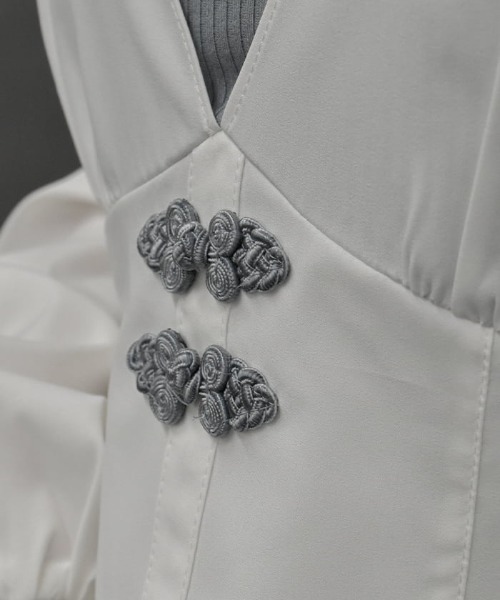 axes femme POETIQUE(アクシーズファムポエティック)の「レイヤードオリエンタルシャツ(シャツ/ブラウス・レディース・グレー/ブラック/ブルーグリーン・MEDIUM)」の10枚目の写真