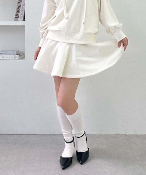archives(アルシーヴ)の「【25ss/SETUP対応/トレンドアイテム】サーキュラースウェットミニスカート(スカート・レディース・アイボリー/ブラック/グレー・MEDIUM)」の7枚目の写真