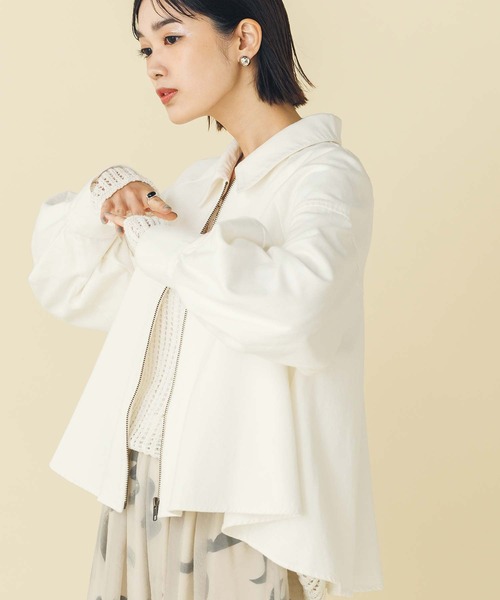 Gready Brilliant（グレディブリリアン）の「コットンデニムステンフレアジャケット（デニムジャケット・レディース・インディゴブルー/オフホワイト・FREE）」の6枚目の写真