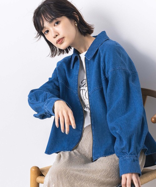 Gready Brilliant（グレディブリリアン）の「コットンデニムステンフレアジャケット（デニムジャケット・レディース・インディゴブルー/オフホワイト・FREE）」の20枚目の写真