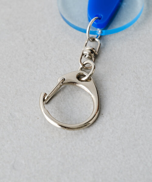 BIRTHDAY BAR（バースデイバー）の「アクリルイニシャルチャーム（チャーム・レディース・グリーン/レッド/イエロー/ブルー系その他/オレンジ/ブルー/グレー/イエロー系その他・0）」の21枚目の写真