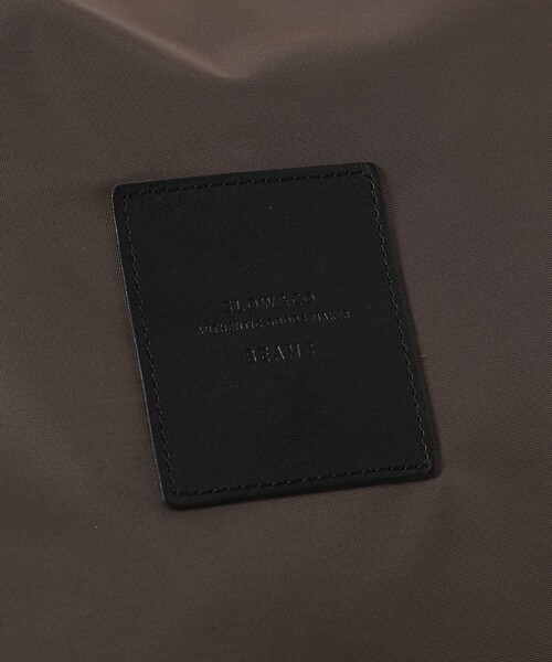 SLOW（スロウ）の「【別注】SLOW / NYLON SHOULDER BAG（ショルダーバッグ・メンズ・ブラック/オリーブ・ONE SIZE）」の6枚目の写真