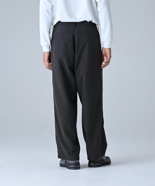 NEW BALANCE(ニューバランス)の「MET24 Relax Pants(スラックス・メンズ・ブラック/カーキブラウン・X-LARGE/LARGE/MEDIUM/SMALL)」の4枚目の写真