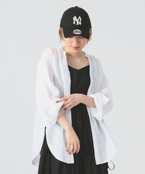 Ray BEAMS(レイビームス)の「リネン キーネック シャツ(シャツ/ブラウス・レディース・ホワイト/クリーム/サックスブルー・ONE SIZE)」の2枚目の写真