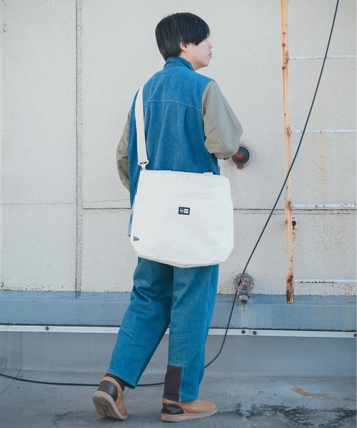 NEW ERA(ニューエラ)の「【NEW ERA/ニューエラ】UTILITY CANVAS TOTE(トートバッグ・メンズ・ブラック/アイボリー・FREE)」の13枚目の写真