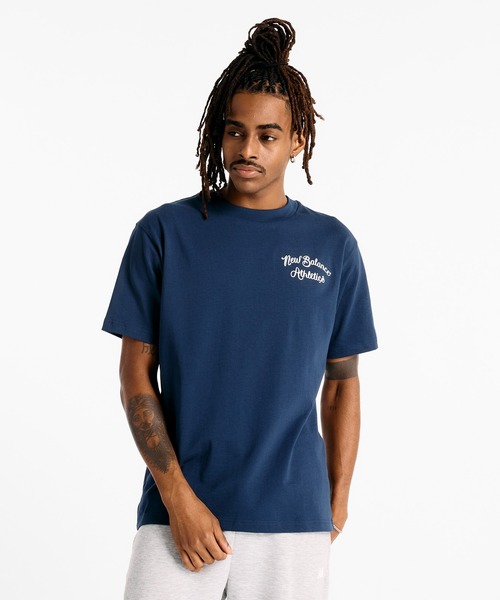 NEW BALANCE(ニューバランス)の「Athletics リーグショートスリーブTシャツ(Tシャツ/カットソー・メンズ・ネイビー/オフホワイト/グレイッシュベージュ・XX-LARGE/X-LARGE/MEDIUM/SMALL/LARGE)」の3枚目の写真