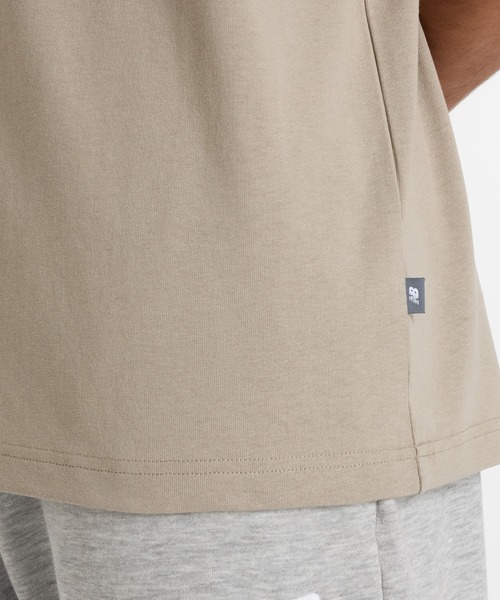 NEW BALANCE(ニューバランス)の「Athletics リーグショートスリーブTシャツ(Tシャツ/カットソー・メンズ・ネイビー/オフホワイト/グレイッシュベージュ・XX-LARGE/X-LARGE/MEDIUM/SMALL/LARGE)」の12枚目の写真