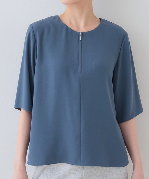 INDIVI(インディヴィ)の「【洗える】ハーフジップデザインブラウス(シャツ/ブラウス・レディース・ホワイト/ネイビー/ブルー系その他7・40/38/05/15 /13/19/03)」の17枚目の写真