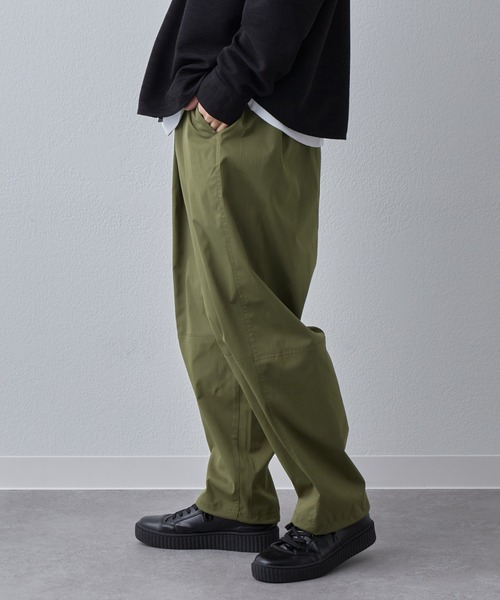 COLONY 2139（コロニートゥーワンスリーナイン）の「ストレッチバルーンパンツ（その他パンツ・メンズ・カーキ/ブラック/ホワイト・LARGE/MEDIUM）」の14枚目の写真