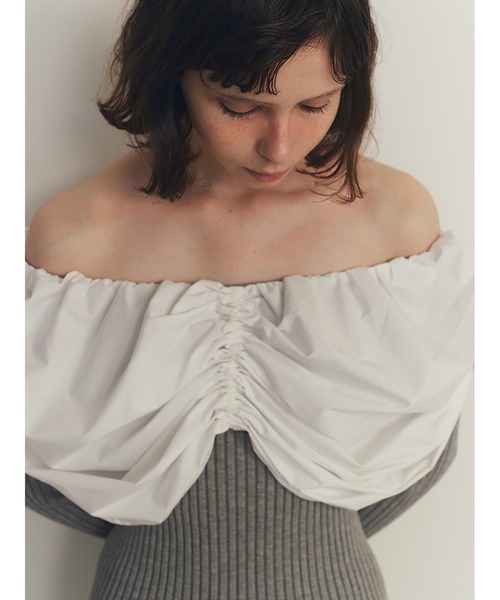 SORIN（ソリン ）の「Stretchy Viscose Dramatic Neck Top（ニット