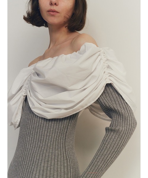 SORIN(ソリン )の「Stretchy Viscose Dramatic Neck Top(ニット/セーター・レディース・ライトグレー/グリーン/ダークネイビー・38)」の17枚目の写真