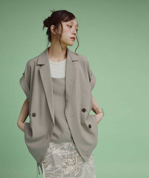 W:Huku(フーク)の「【W:Huku / シルキーサマーツイル】接触冷感 ドルマン ジレジャケット / Silky Summer Twill Dolman-Sleeve Jacket(テーラードジャケット・レディース・ブラック/グレー/ベージュ・FREE)」の1枚目の写真