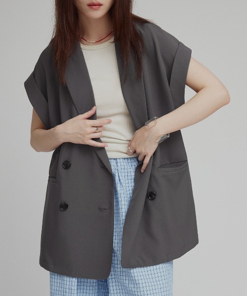 W:Huku(フーク)の「【W:Huku / シルキーサマーツイル】接触冷感 ドルマン ジレジャケット / Silky Summer Twill Dolman-Sleeve Jacket(テーラードジャケット・レディース・ブラック/グレー/ベージュ・FREE)」の3枚目の写真