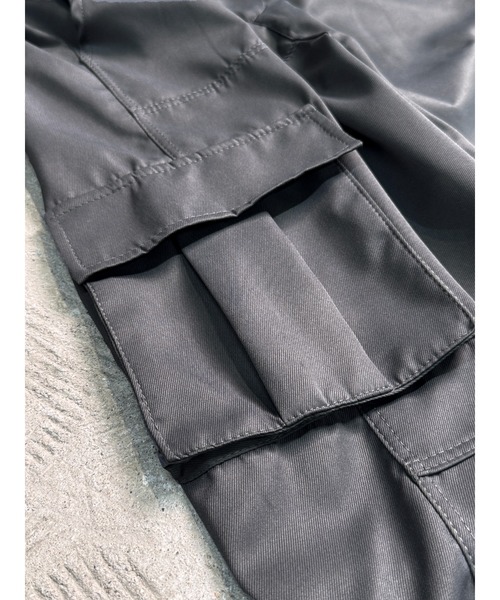 CALIFORNIA OUTFITTERS(カリフォルニア アウトフィッターズ)の「3-3A35 フラップポケット ルーズ カーゴパンツ(カーゴパンツ・メンズ・オリーブ/ダークグレー・M/L/XL)」の11枚目の写真