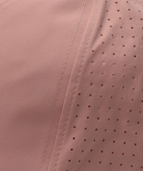 UNITED ARROWS GOLF(ユナイテッドアローズゴルフ)の「ウィメンズ パンチング キャップ(キャップ・レディース・ホワイト/ライトピンク/ライトブルー/ブラック・FREE)」の8枚目の写真