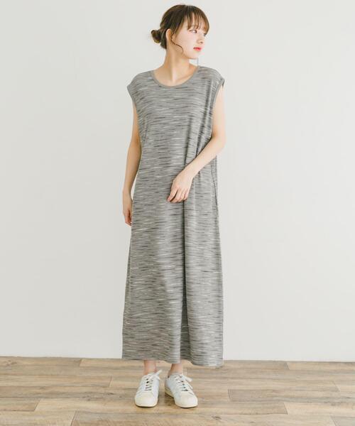 ITEMS URBANRESEARCH(アイテムズ アーバンリサーチ)の「ハニカムワッフルノースリワンピース(ワンピース・レディース・イエロー/グレー/オフホワイト・FREE)」の15枚目の写真