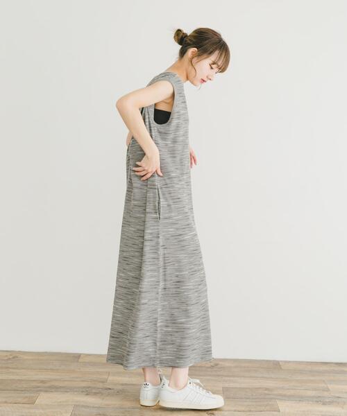 ITEMS URBANRESEARCH(アイテムズ アーバンリサーチ)の「ハニカムワッフルノースリワンピース(ワンピース・レディース・イエロー/グレー/オフホワイト・FREE)」の16枚目の写真