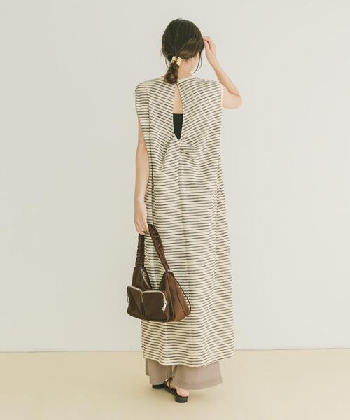 ITEMS URBANRESEARCH(アイテムズ アーバンリサーチ)の「ハニカムワッフルノースリワンピース(ワンピース・レディース・イエロー/グレー/オフホワイト・FREE)」の14枚目の写真