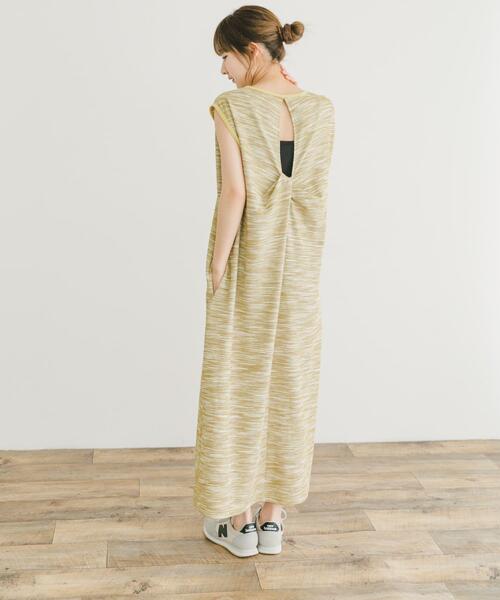 ITEMS URBANRESEARCH(アイテムズ アーバンリサーチ)の「ハニカムワッフルノースリワンピース(ワンピース・レディース・イエロー/グレー/オフホワイト・FREE)」の18枚目の写真