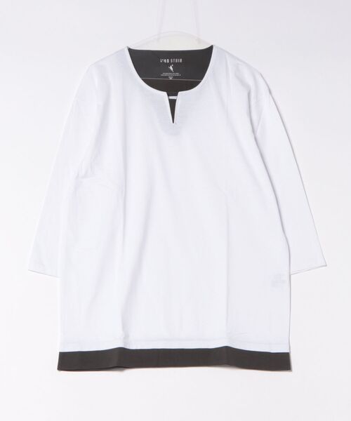 LB/S (エルビーエス)の「【汗染みの目立ちにくいTシャツ ZEROSTAIN/ゼロステイン】フェイクレイヤード ビッグシルエット キーネック クルーネック 7分袖Tシャツ 防汚 UVカット 綿タッチ・厚手(Tシャツ/カットソー・メンズ・ホワイト系その他2/ベージュ系その他/ブラック系その他/ブルー系その他2/ホワイト系その他/スミクロ/ブルー系その他・MEDIUM/LARGE/X-LARGE)」の2枚目の写真