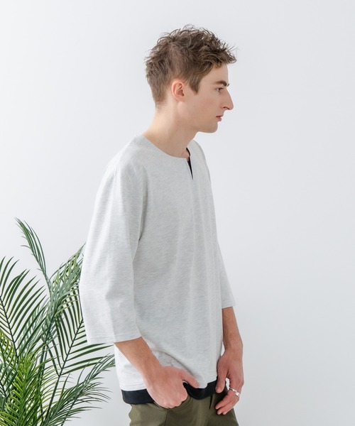 LB/S (エルビーエス)の「【汗染みの目立ちにくいTシャツ ZEROSTAIN/ゼロステイン】フェイクレイヤード ビッグシルエット キーネック クルーネック 7分袖Tシャツ 防汚 UVカット 綿タッチ・厚手(Tシャツ/カットソー・メンズ・ホワイト系その他2/ベージュ系その他/ブラック系その他/ブルー系その他2/ホワイト系その他/スミクロ/ブルー系その他・MEDIUM/LARGE/X-LARGE)」の12枚目の写真