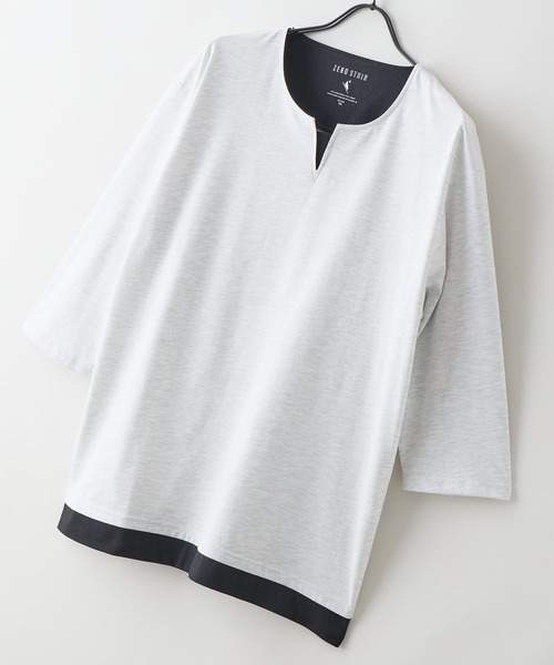 LB/S (エルビーエス)の「【汗染みの目立ちにくいTシャツ ZEROSTAIN/ゼロステイン】フェイクレイヤード ビッグシルエット キーネック クルーネック 7分袖Tシャツ 防汚 UVカット 綿タッチ・厚手(Tシャツ/カットソー・メンズ・ホワイト系その他2/ベージュ系その他/ブラック系その他/ブルー系その他2/ホワイト系その他/スミクロ/ブルー系その他・MEDIUM/LARGE/X-LARGE)」の9枚目の写真
