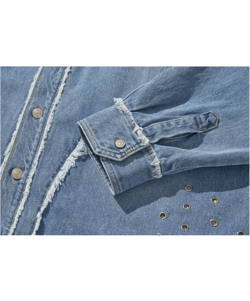 LIBERE（リベーレ）の「LIBERE リベーレ / MODIFIED CROSS OVERSIZED SHIRTS VER-2 レザークロスパッチオーバーサイズデニムシャツ / 251228（シャツ/ブラウス・メンズ・ブルー・LARGE/MEDIUM/SMALL）」の6枚目の写真
