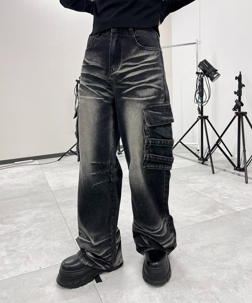 Figments（フィグメンツ）の「ブラスト加工ワイドカーゴパンツ（デニムパンツ・レディース・ブラック・MEDIUM/SMALL/LARGE）」の12枚目の写真