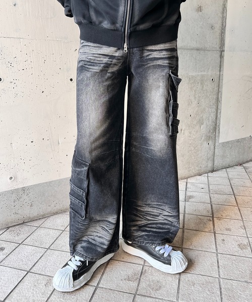 Figments（フィグメンツ）の「ブラスト加工ワイドカーゴパンツ（デニムパンツ・レディース・ブラック・MEDIUM/SMALL/LARGE）」の13枚目の写真