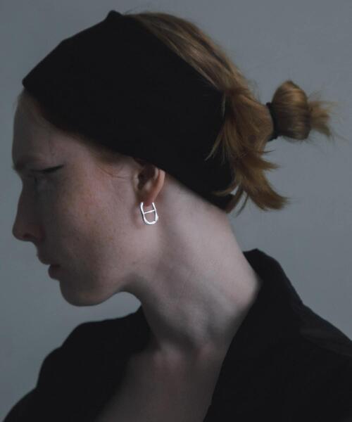 URBAN RESEARCH（アーバンリサーチ）の「decor『デコール』　Eight Pierce（ピアス（両耳用）・レディース・シルバー・-）」の4枚目の写真