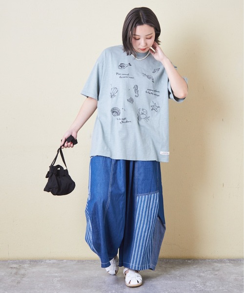 CUBE SUGAR（キューブシュガー）の「32/-スラブ天竺マリン刺繍Tシャツ（Tシャツ/カットソー・レディース・スミクロ/ナチュラル/オレンジ/マルチ/ブルー・M）」の13枚目の写真