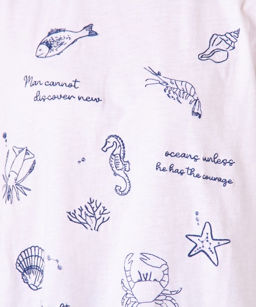 CUBE SUGAR（キューブシュガー）の「32/-スラブ天竺マリン刺繍Tシャツ（Tシャツ/カットソー・レディース・スミクロ/ナチュラル/オレンジ/マルチ/ブルー・M）」の19枚目の写真