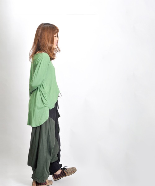 MARAI(マーライ)の「キリカエアシメサルエルパンツ エレファントパターン(その他パンツ・レディース・グリーン/ネイビー/ブラウン・FREE)」の12枚目の写真