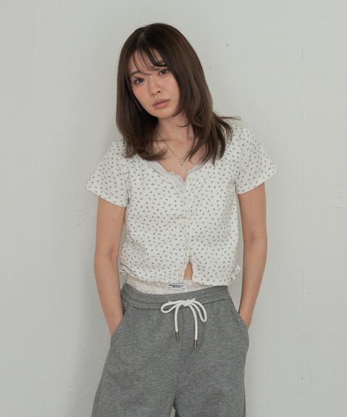 RAY CASSIN（レイカズン）の「レース付レイヤードカーディガン（Tシャツ/カットソー・レディース・ブルー系その他2/ホワイト系その他2/ホワイト系その他/ネイビー・FREE）」の3枚目の写真