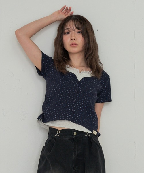 RAY CASSIN（レイカズン）の「レース付レイヤードカーディガン（Tシャツ/カットソー・レディース・ブルー系その他2/ホワイト系その他2/ホワイト系その他/ネイビー・FREE）」の4枚目の写真