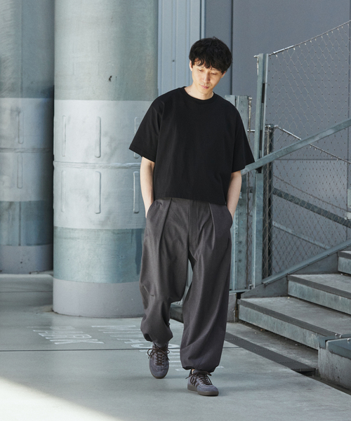 JOURNAL STANDARD（ジャーナルスタンダード）の「ウーリーノライト ツイスト オーバー パンツ（スラックス・メンズ・チャコールグレー/ライトグレー/ブラック/ベージュ・SMALL/MEDIUM/LARGE）」の22枚目の写真