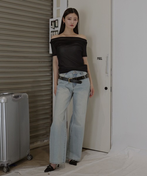 Mili affinity(ミリアフィニティー)の「シアータックオフショルトップス(Tシャツ/カットソー・レディース・アイボリー/レッド/ブラック/チャコール・FREE)」の6枚目の写真