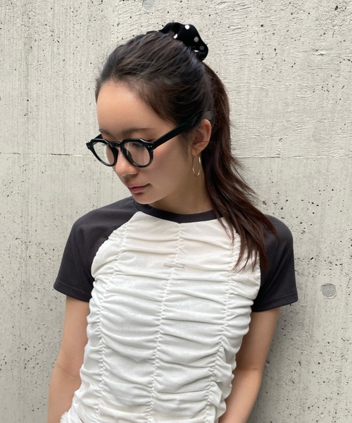 FOREVER 21（フォーエバー トゥエンティーワン）の「ドット柄シュシュ（シュシュ・レディース・ブラック・FREE）」の3枚目の写真