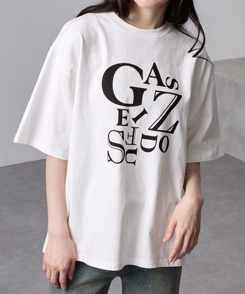 nui nullu(ヌイヌル)の「【nui nullu】英字ロゴレタリングビッグTシャツ(Tシャツ/カットソー・レディース・オフホワイト/チャコールグレー/ブラック/モカ・FREE)」の5枚目の写真