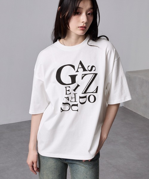 nui nullu(ヌイヌル)の「【nui nullu】英字ロゴレタリングビッグTシャツ(Tシャツ/カットソー・レディース・オフホワイト/チャコールグレー/ブラック/モカ・FREE)」の7枚目の写真