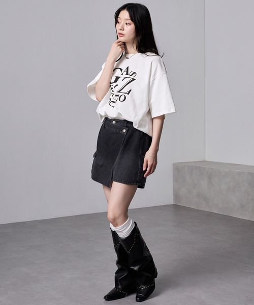 nui nullu(ヌイヌル)の「【nui nullu】英字ロゴレタリングビッグTシャツ(Tシャツ/カットソー・レディース・オフホワイト/チャコールグレー/ブラック/モカ・FREE)」の14枚目の写真