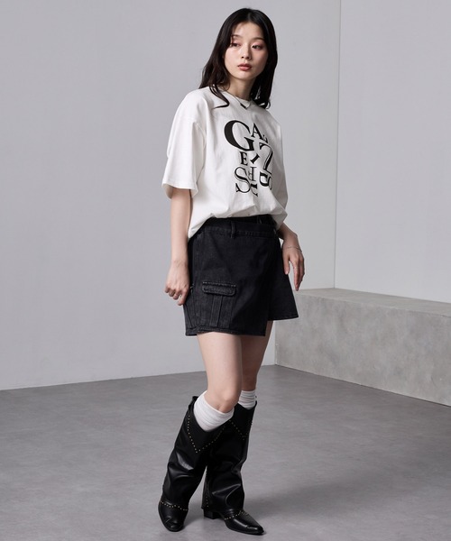 nui nullu(ヌイヌル)の「【nui nullu】英字ロゴレタリングビッグTシャツ(Tシャツ/カットソー・レディース・オフホワイト/チャコールグレー/ブラック/モカ・FREE)」の15枚目の写真