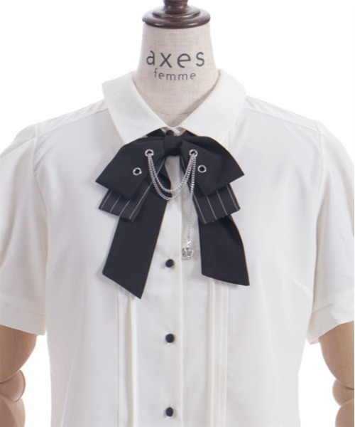 axes femme(アクシーズファム)の「ハトメ×チェーン付リボンブラウス(シャツ/ブラウス・レディース・キナリ/サックスブルー/ブラック/ラベンダー・FREE)」の8枚目の写真