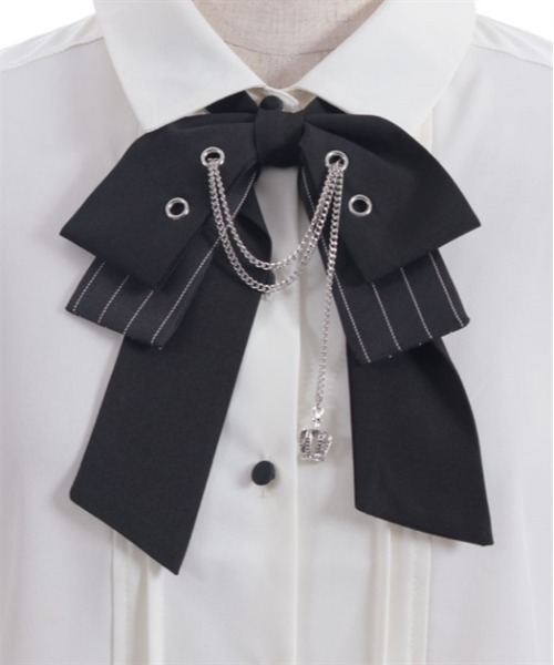 axes femme(アクシーズファム)の「ハトメ×チェーン付リボンブラウス(シャツ/ブラウス・レディース・キナリ/サックスブルー/ブラック/ラベンダー・FREE)」の10枚目の写真