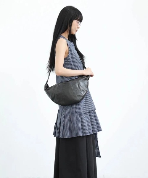 DIAVEL（ディアベル）の「チェック柄ノースリーブワンピース（Tシャツ/カットソー・レディース・ネイビー・M）」の4枚目の写真