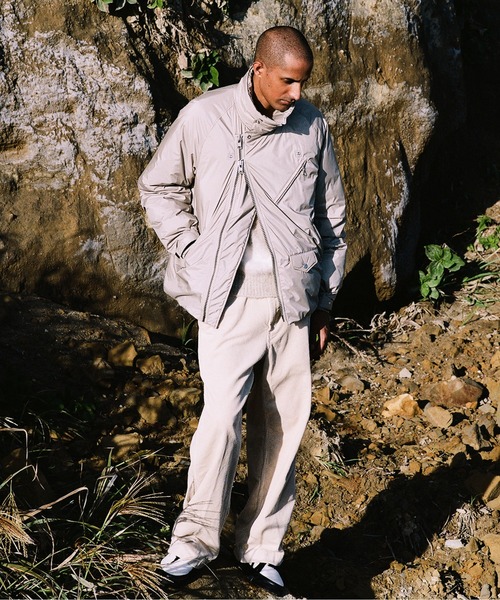 schott（ショット）の「Schott/ショット/xNANGA/×ナンガ/AURORA DOUBLE BREAST DOWN JACKET/オーロラ ダブルブレスト ダウンジャケット（ダウンジャケット/コート・メンズ・ブラック/ベージュ/セージグリーン・XL/L/M/2XL）」の5枚目の写真