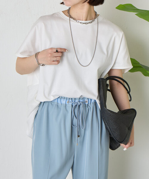 Jena espace merveilleux（ジェナ　エスパスメルヴェイユ）の「【大人の切替Ｔ】バックラインシルケットカットソー（Tシャツ/カットソー・レディース・オフホワイト/チャコールグレー/ブラック・FREE）」の9枚目の写真